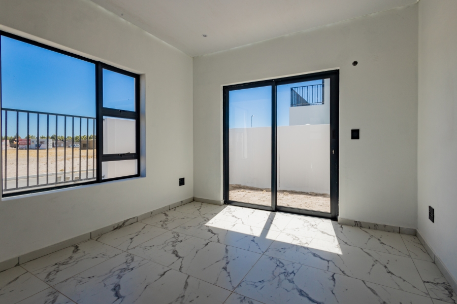 4 Bedroom Property for Sale in Sandown Western Cape